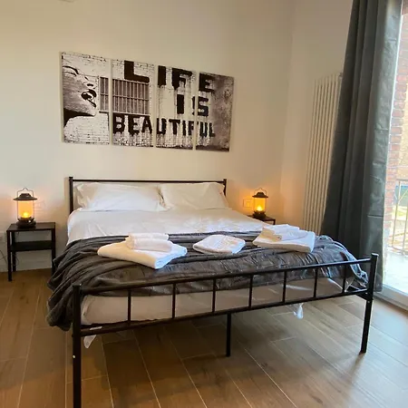 Urban Nest Red Carpet Vendégház