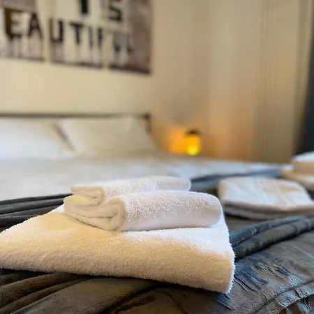 Πανσιόν Urban Nest Red Carpet Μπολόνια