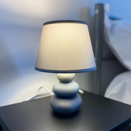 Urban Nest Red Carpet