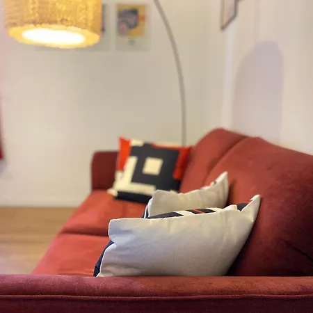 Urban Nest Red Carpet 3* Bologna