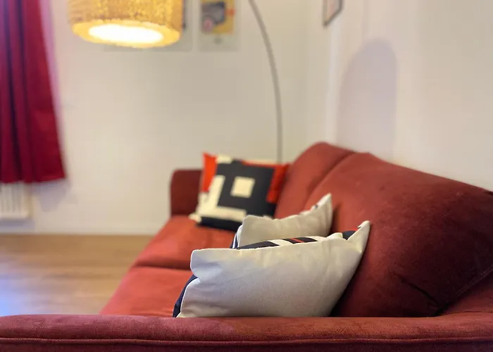 Urban Nest Red Carpet 3* Bologna