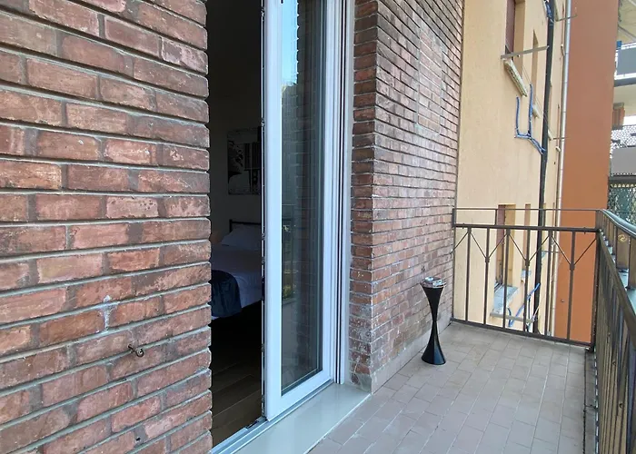 Urban Nest Red Carpet Guest house Bologna